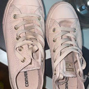 Only been used twice. Rose gold. Perfect conditions